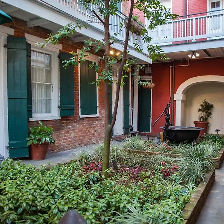 Hotel St. Pierre French Quarter-2